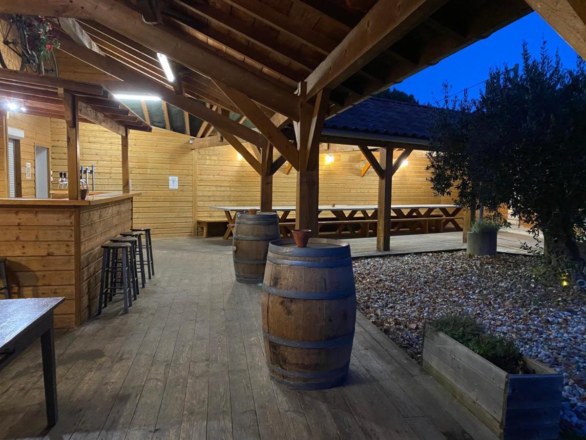 Ensemble De 3 Villas Avec Piscine Chauffee, Esprit Detente Sanguinet Bagian luar foto